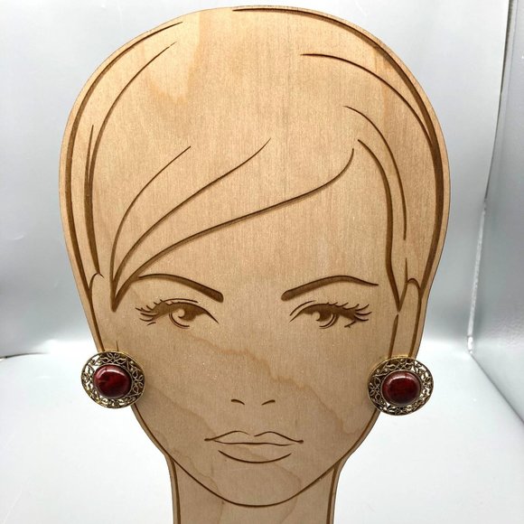 Vintage Burgundy Cabochon Earrings in Gold Tone Filigree Frame Clip Ons, Chic - Picture 3 of 5